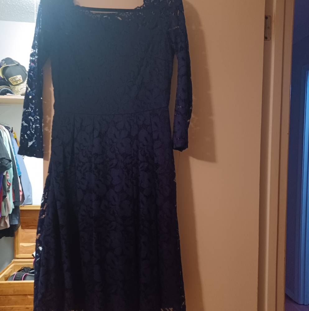 DRESS